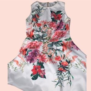 White Floral Joseph Ribkoff Dress